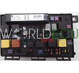 SCATOLA-DEI-FUSIBILI-RELÈ-FUSIBILE-SCATOLA-BSI OPEL ASTRA H ZAFIRA B GM 13 145 039 BS, 13145039 BS, HELLA 5DK 008 668-30, 5DK008668-30, 5DK00866830